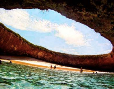Photo of Playa Escondida​